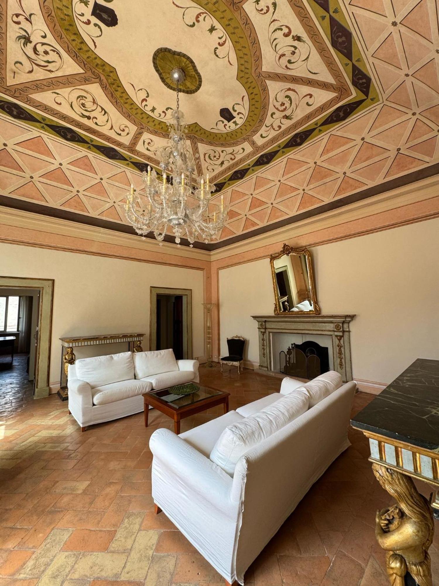 Urbino Apartments - Palazzo Paltroni Studio Екстер'єр фото